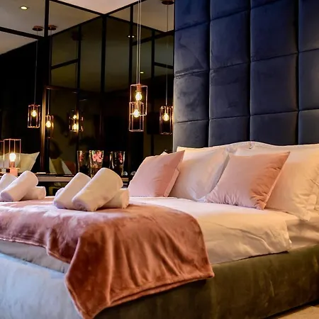 The Lion Guest house 4*