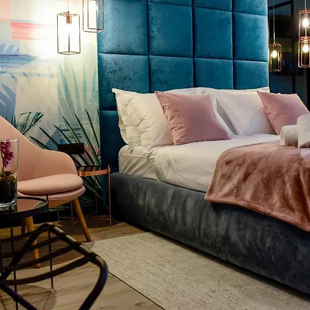 ゲストハウス The Lion ザダル