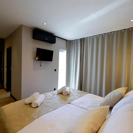 The Lion ゲストハウス ザダル