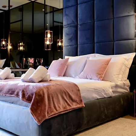 Pensionat The Lion 4*