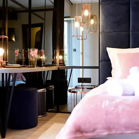 The Lion Pensionat 4*