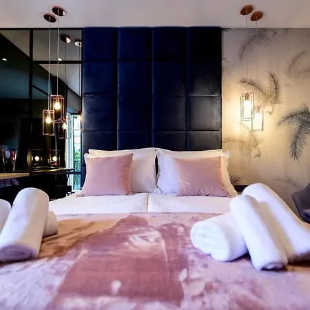 The Lion Pensionat 4*