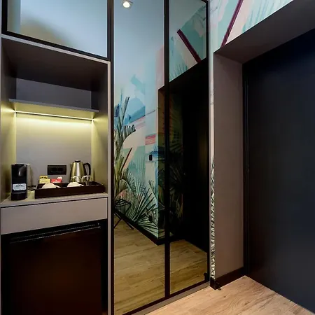 ゲストハウス The Lion