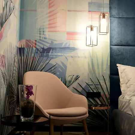 The Lion ゲストハウス