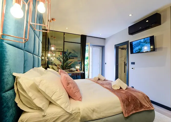 Guest house The Lion